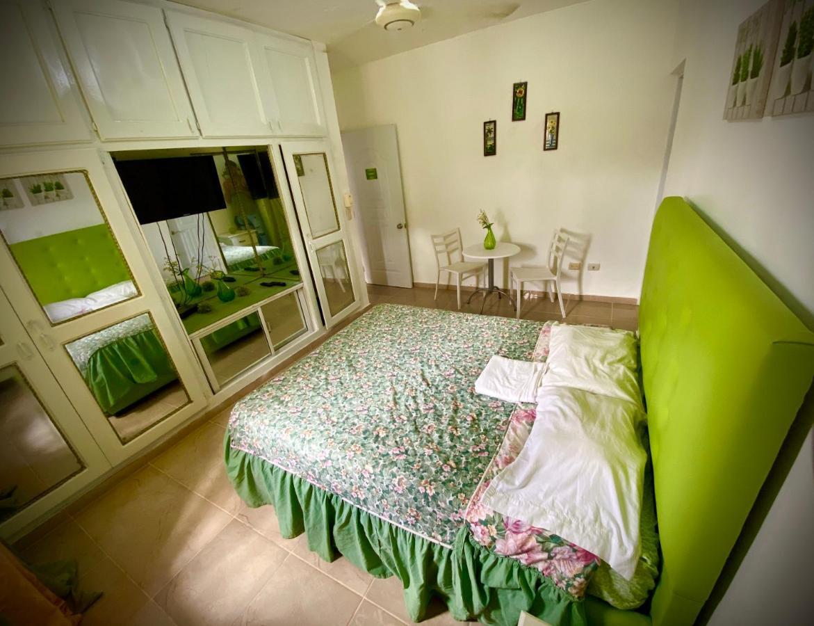 El Malecon B&B Hotel Cabrera Dış mekan fotoğraf